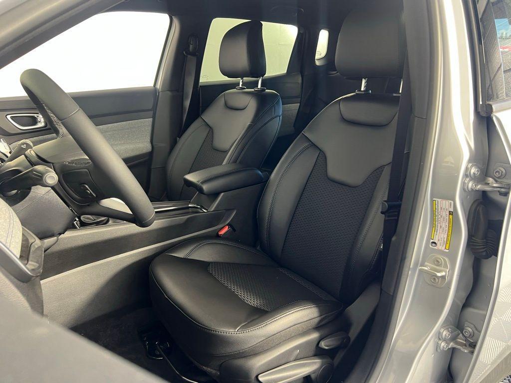 new 2025 Jeep Compass car, priced at $24,260