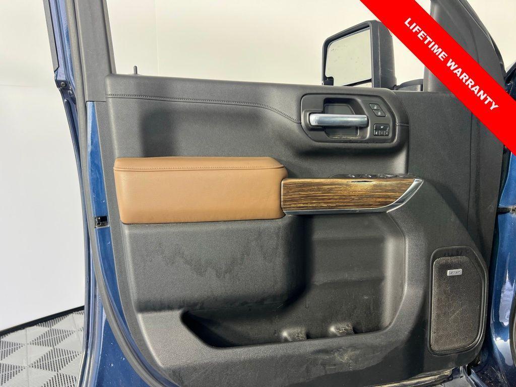 used 2021 Chevrolet Silverado 2500 car, priced at $41,225