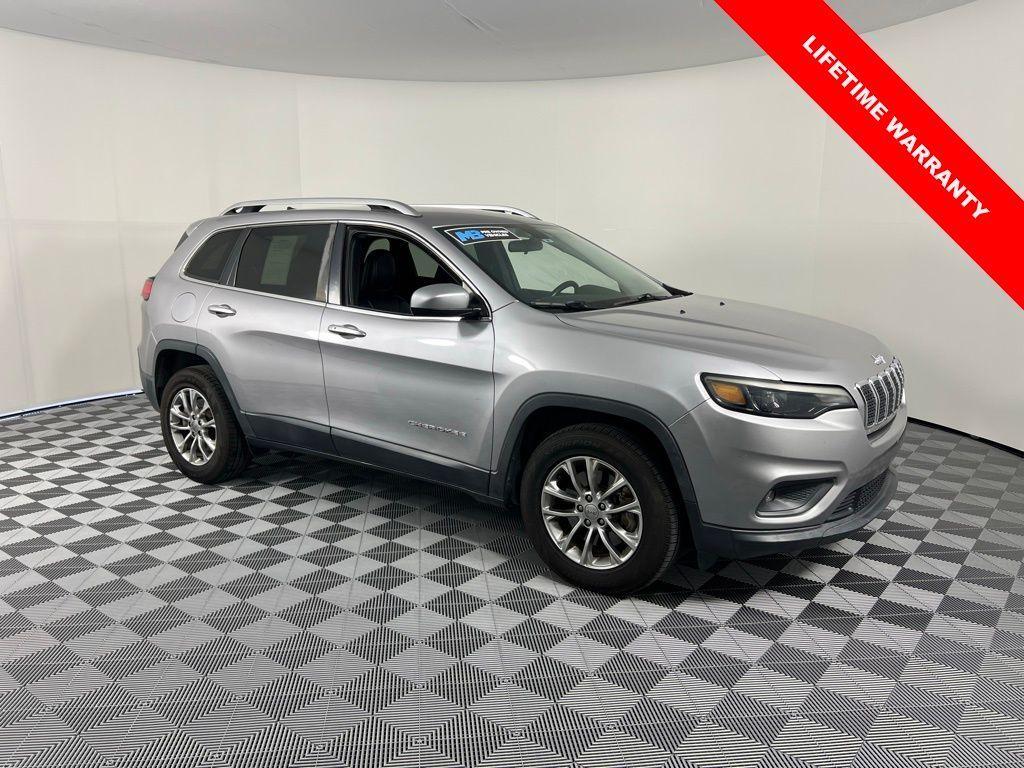 used 2019 Jeep Cherokee car, priced at $13,555
