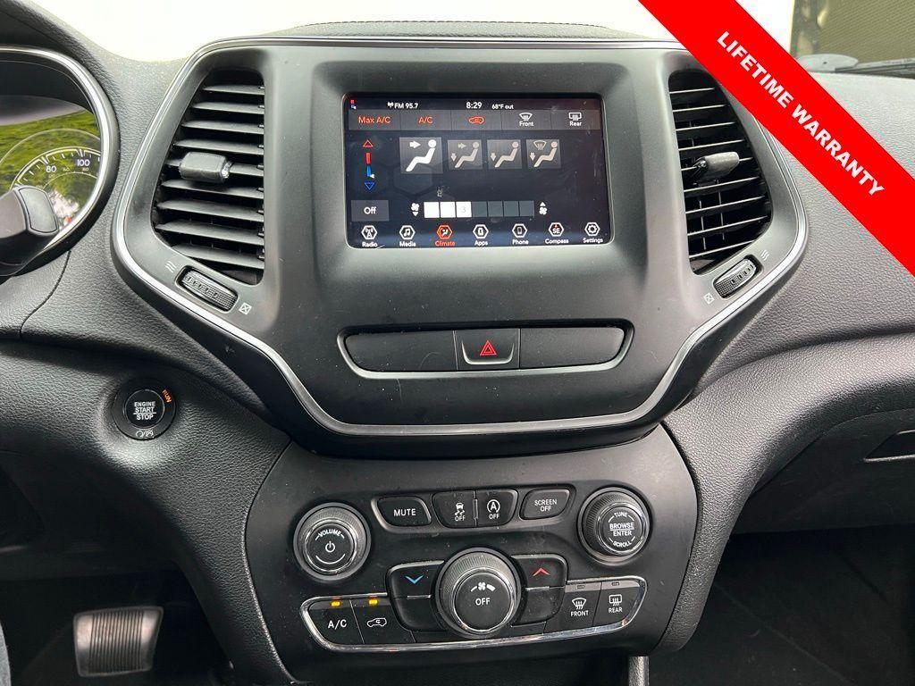 used 2019 Jeep Cherokee car, priced at $13,555