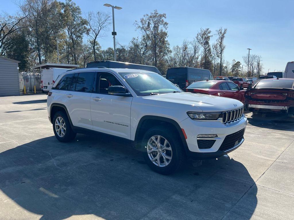 used 2023 Jeep Grand Cherokee car, priced at $29,989