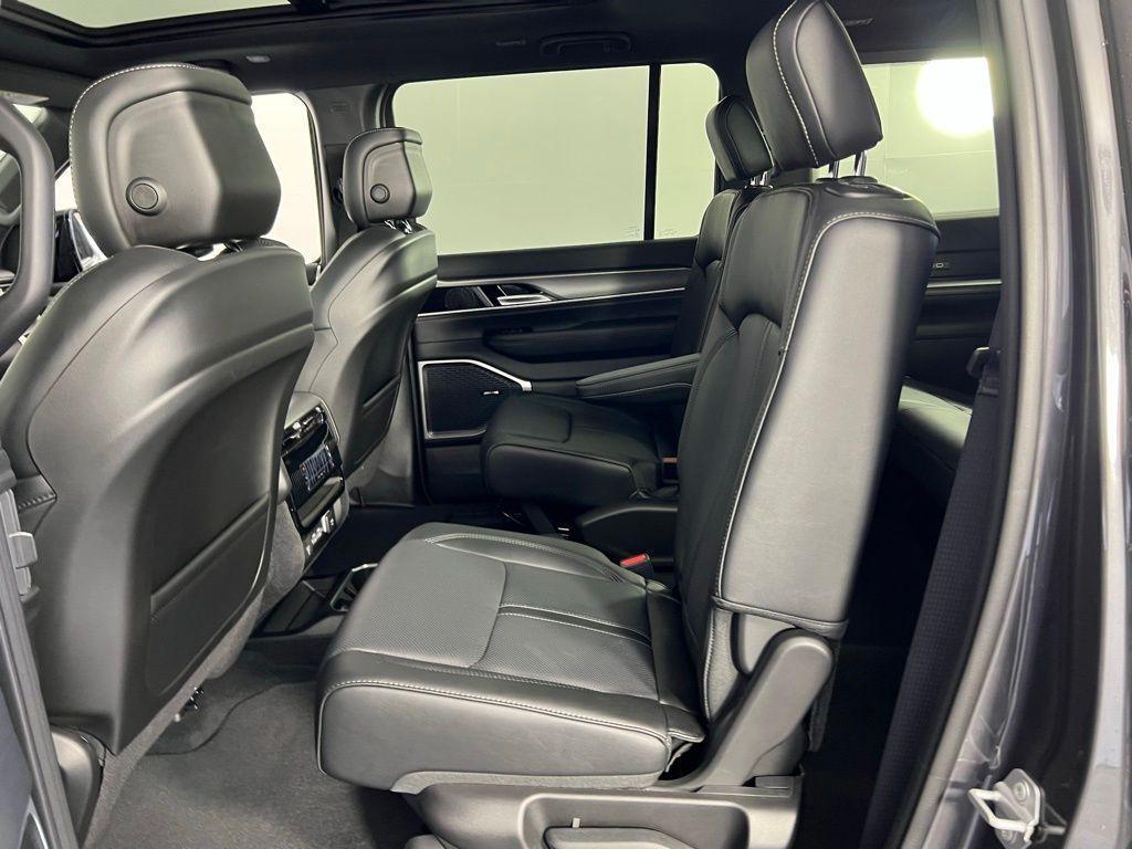 new 2025 Jeep Wagoneer car, priced at $68,925
