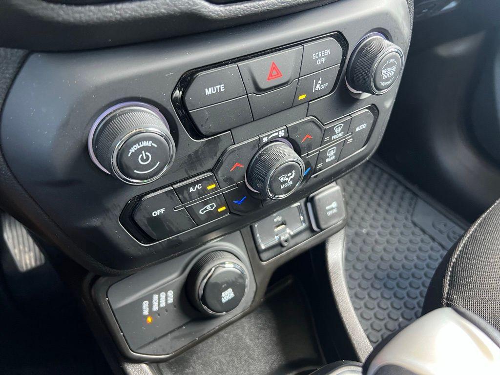 used 2023 Jeep Renegade car, priced at $20,587