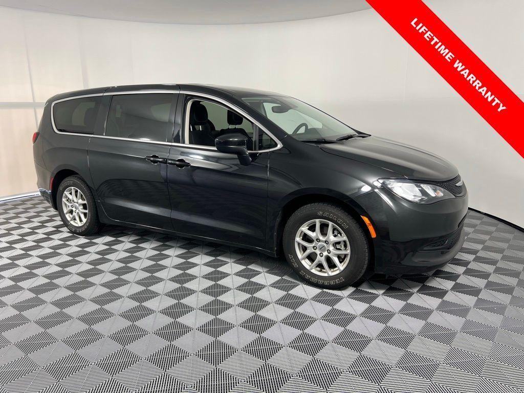 used 2023 Chrysler Voyager car