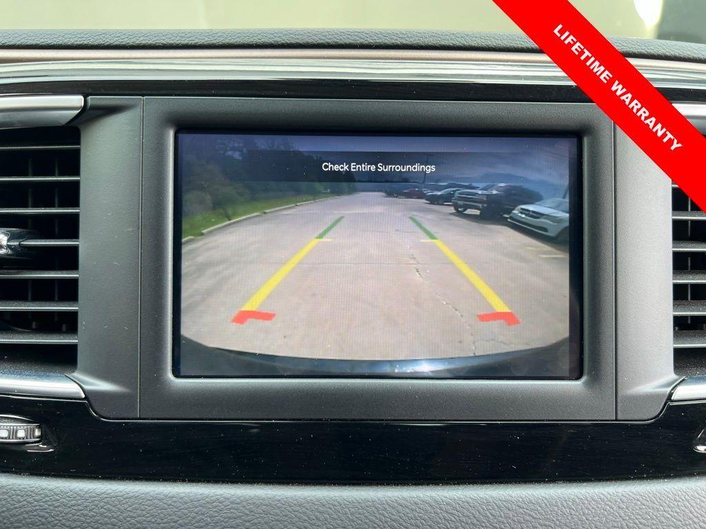 used 2023 Chrysler Voyager car