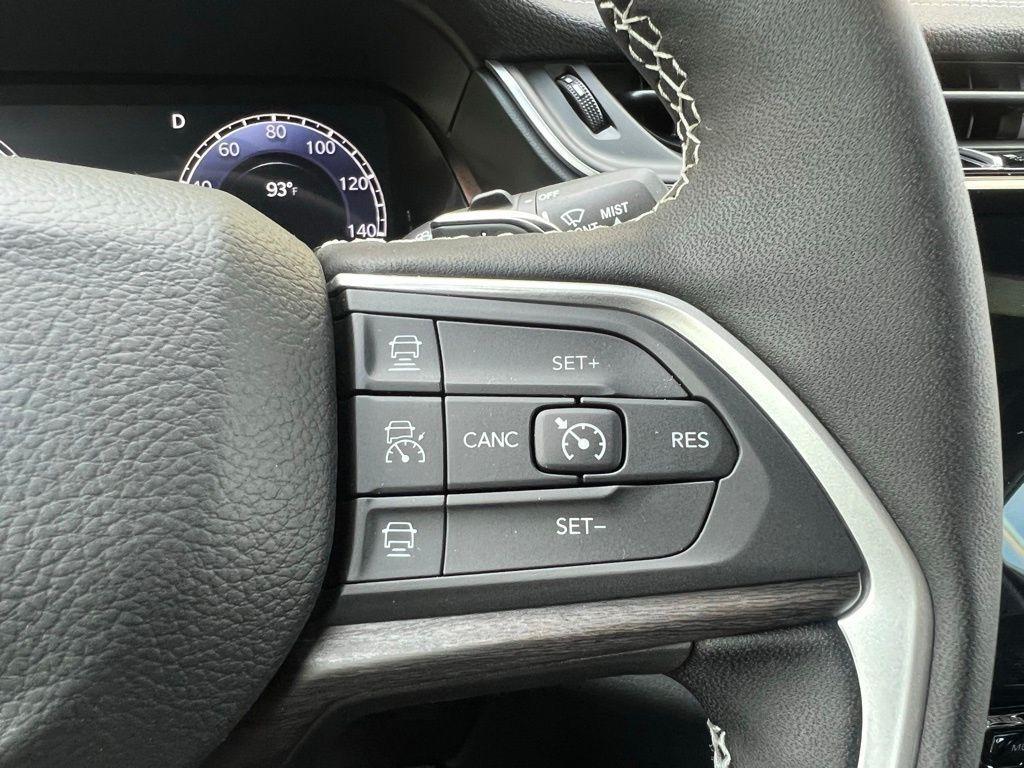 new 2025 Jeep Grand Cherokee L car, priced at $36,943