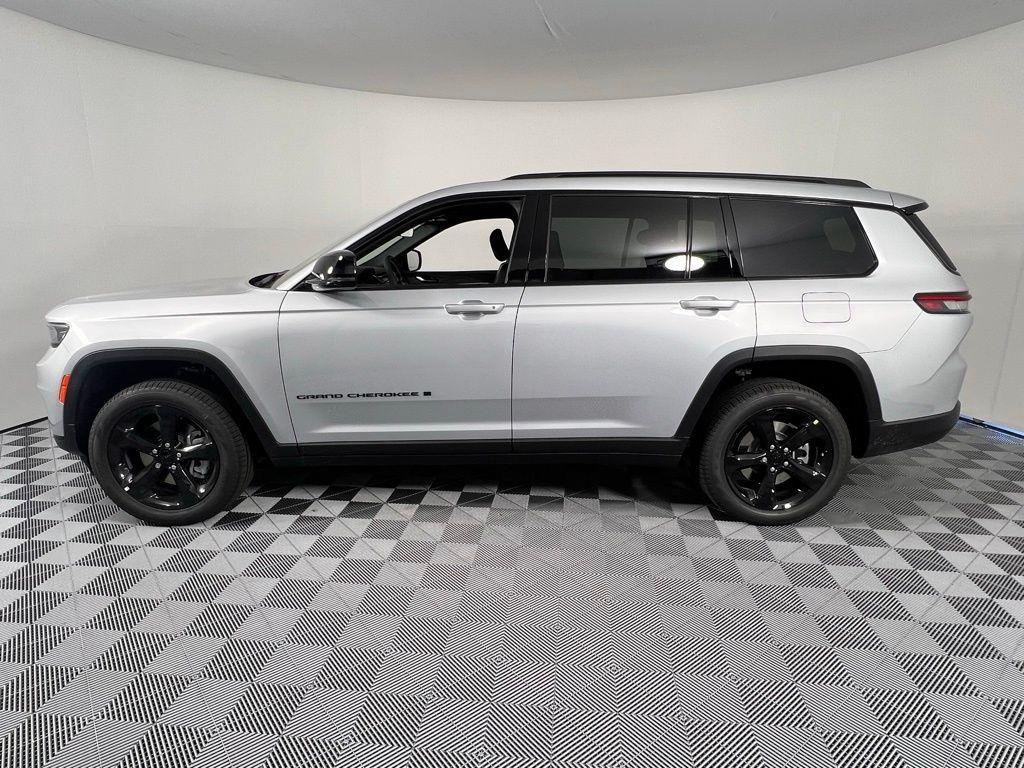 new 2025 Jeep Grand Cherokee L car, priced at $36,943