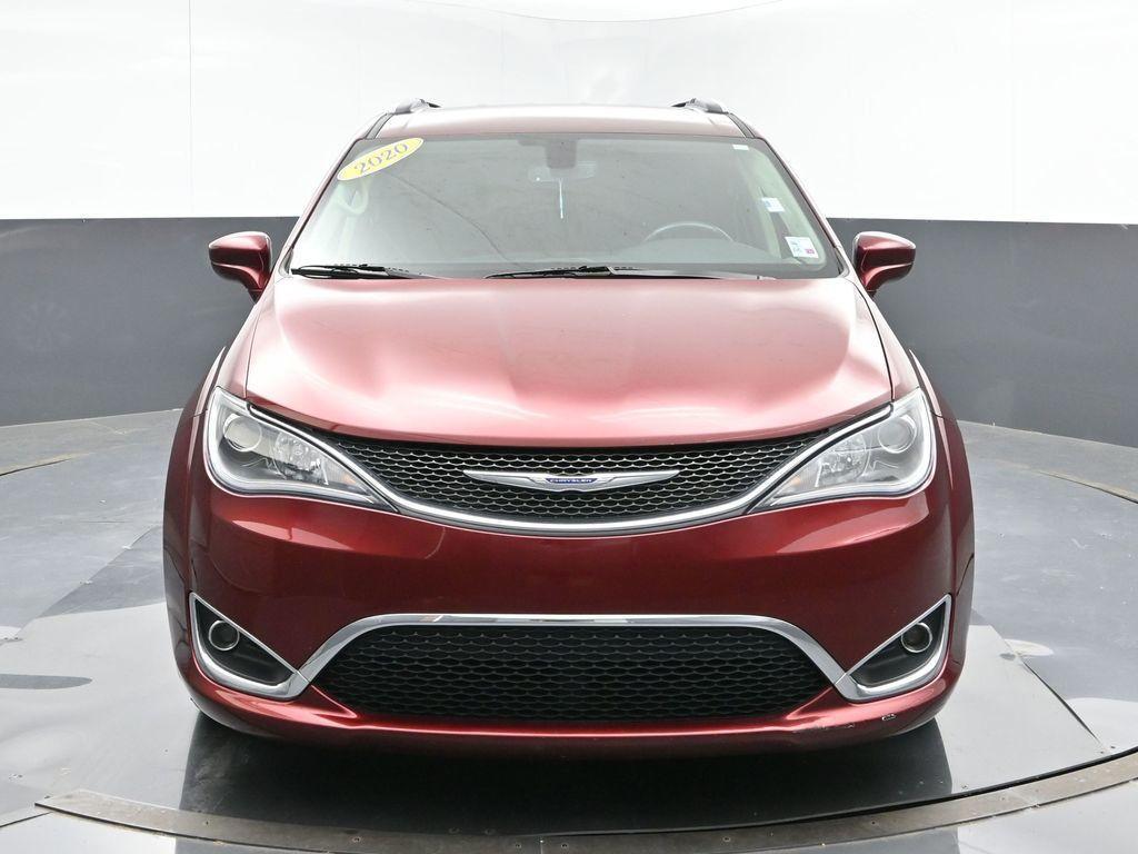 used 2020 Chrysler Pacifica car, priced at $22,228
