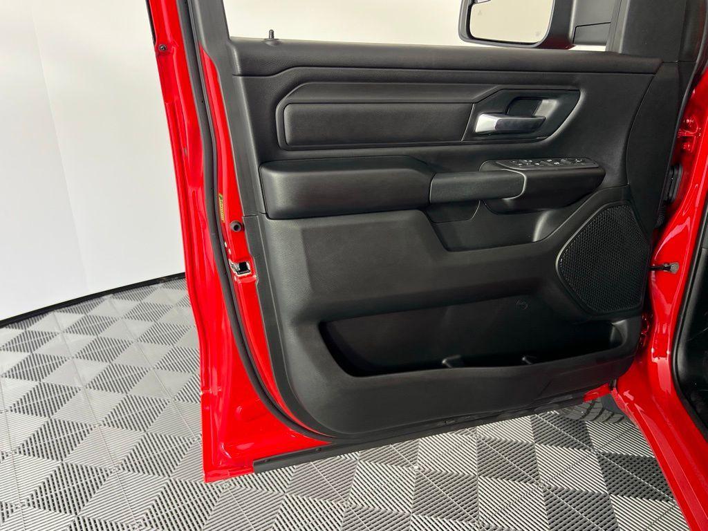 new 2025 Ram 1500 car, priced at $36,633