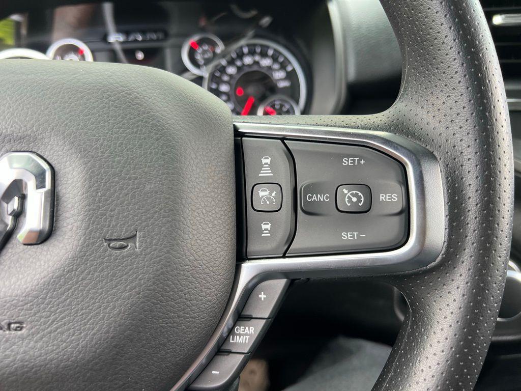 new 2025 Ram 1500 car, priced at $36,633