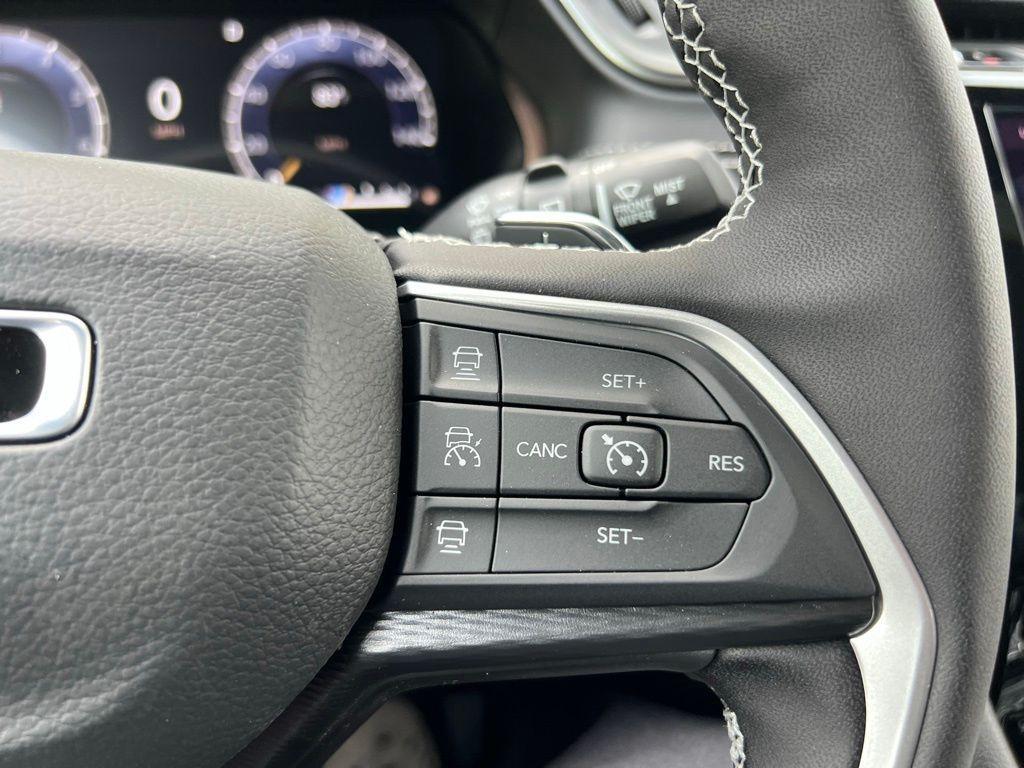 new 2025 Jeep Grand Cherokee L car, priced at $36,598
