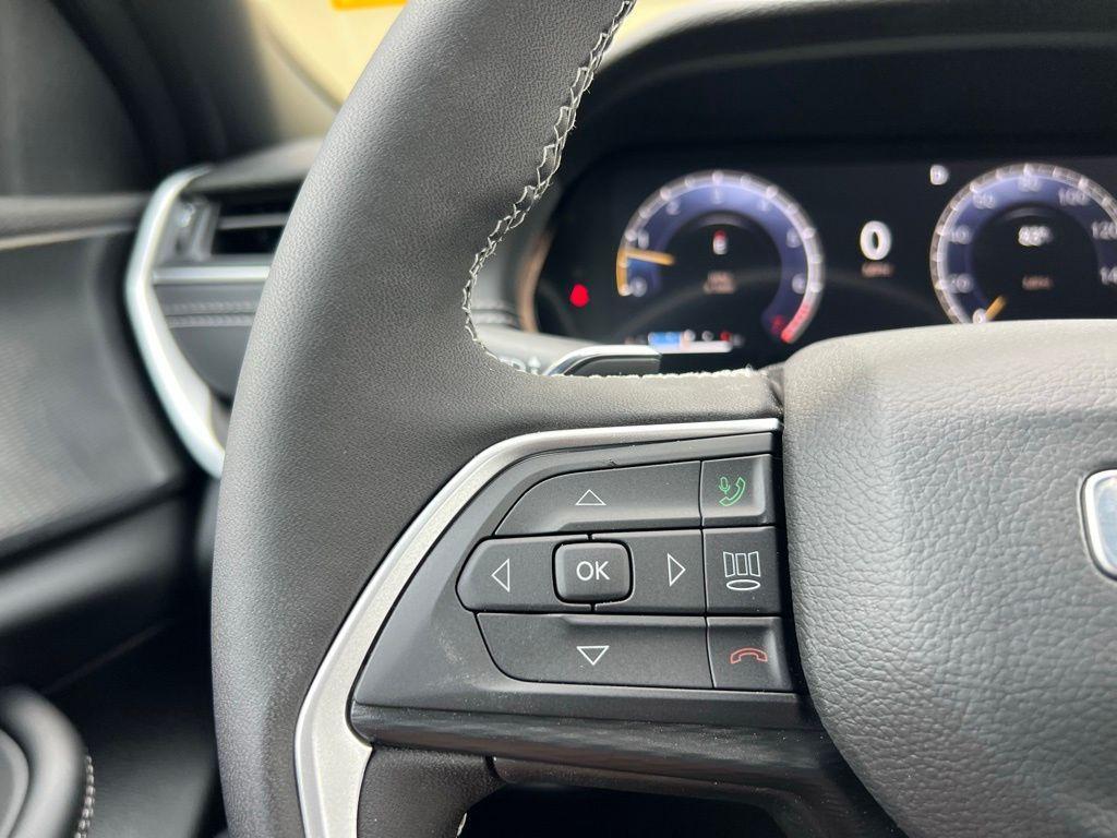 new 2025 Jeep Grand Cherokee L car, priced at $36,598
