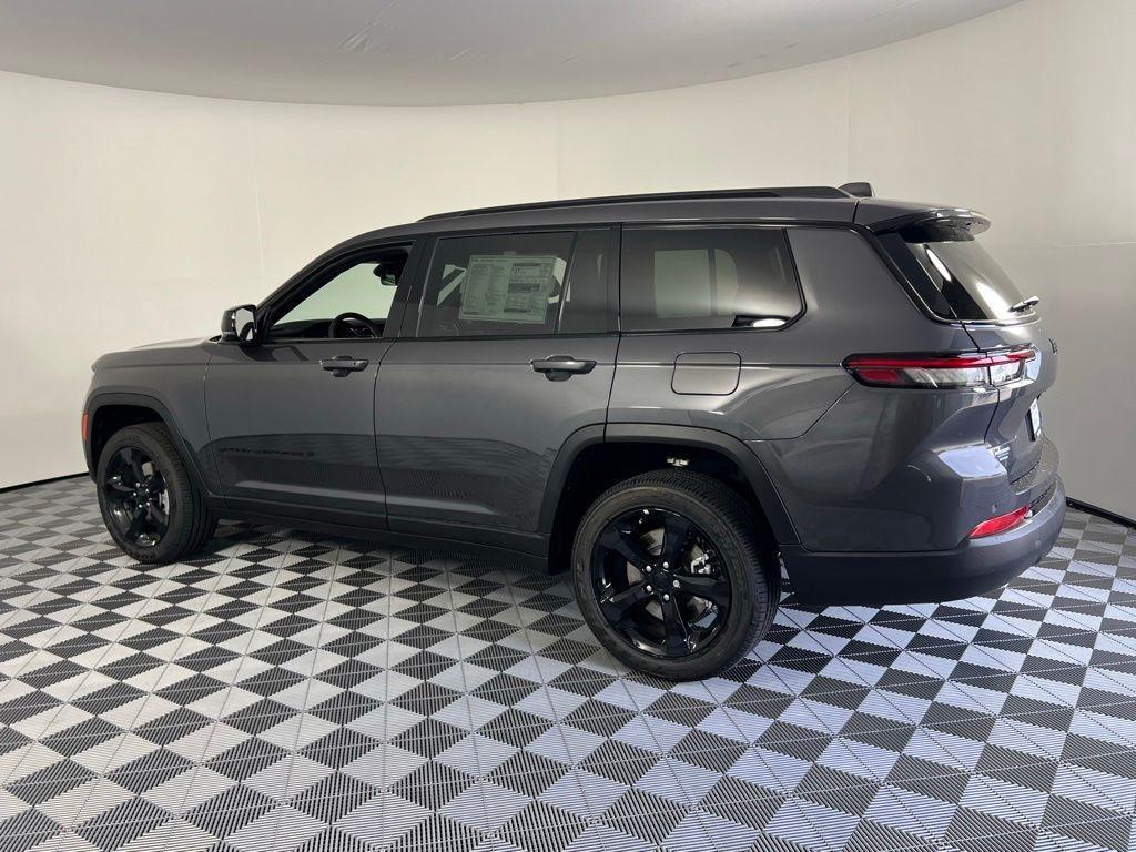 new 2025 Jeep Grand Cherokee L car, priced at $36,598