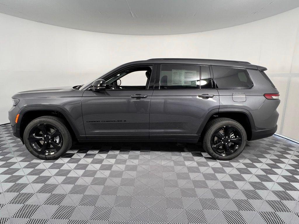 new 2025 Jeep Grand Cherokee L car, priced at $36,598