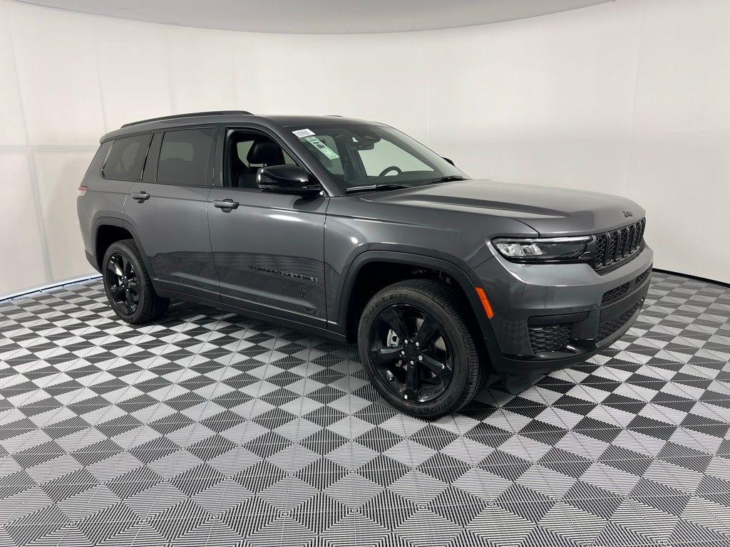 new 2025 Jeep Grand Cherokee L car, priced at $41,098