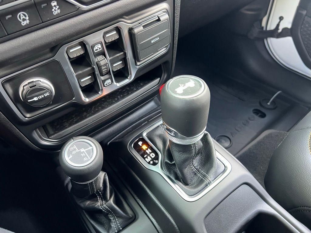 new 2025 Jeep Wrangler car, priced at $44,120