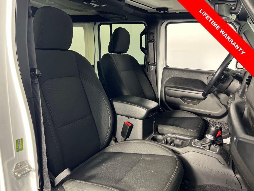 used 2022 Jeep Wrangler Unlimited car, priced at $40,488