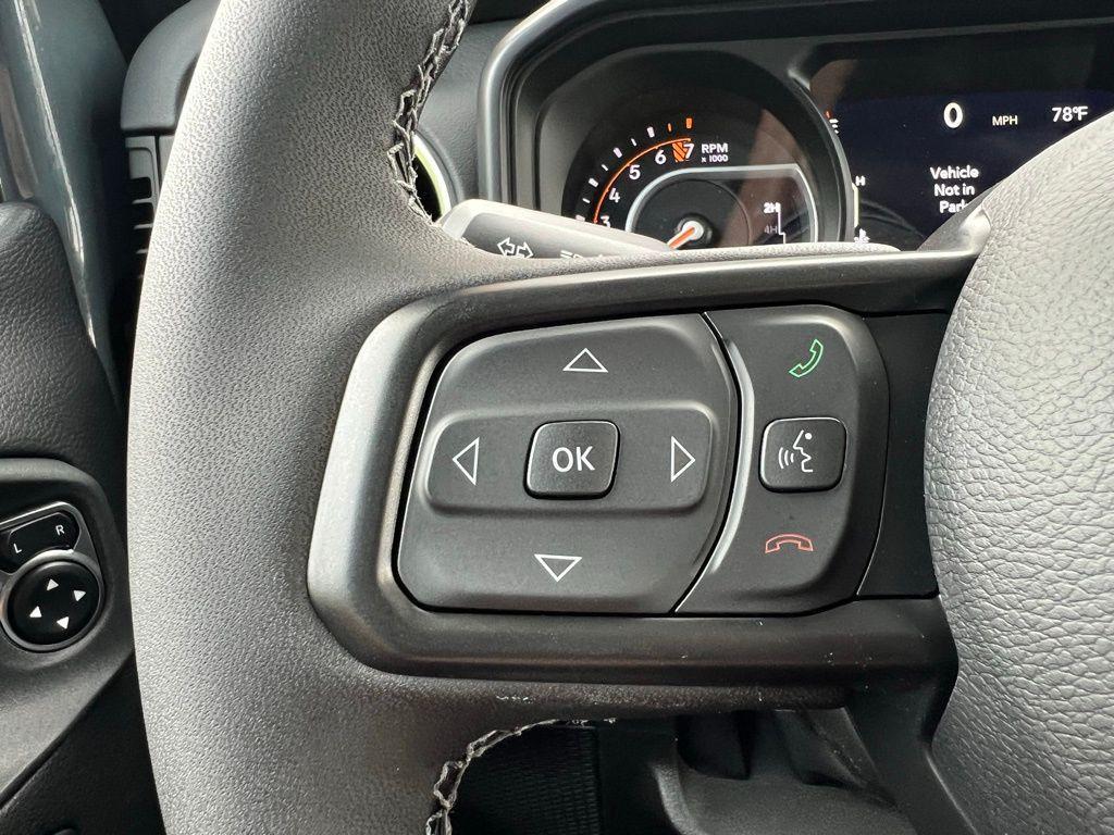 new 2025 Jeep Gladiator car, priced at $45,000