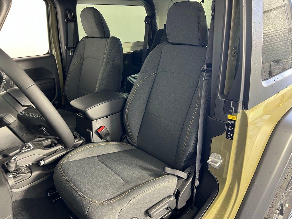 new 2025 Jeep Wrangler car, priced at $31,750