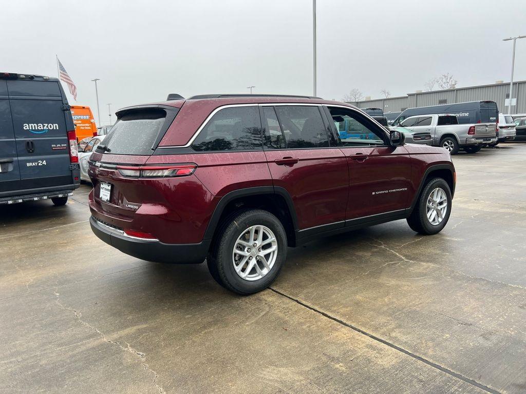 new 2025 Jeep Grand Cherokee car, priced at $31,175