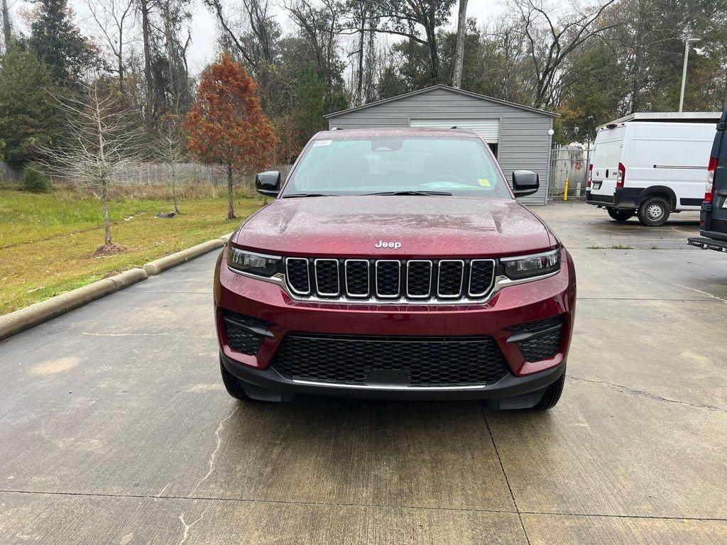 new 2025 Jeep Grand Cherokee car, priced at $31,175