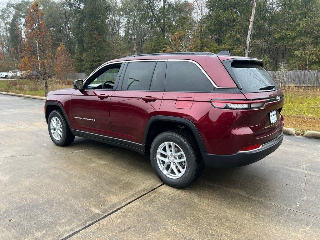 new 2025 Jeep Grand Cherokee car, priced at $31,175