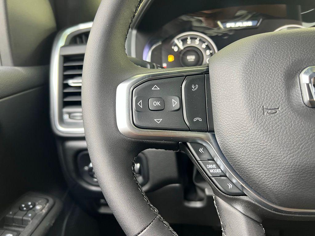 new 2025 Ram 1500 car, priced at $46,598