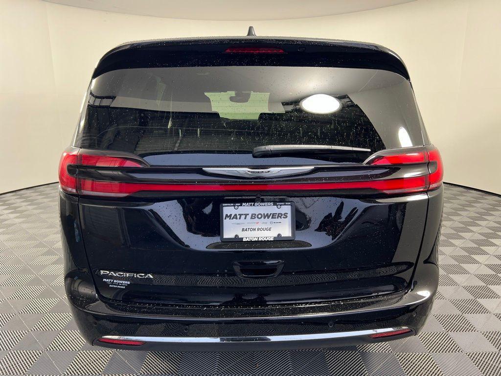 new 2026 Chrysler Pacifica car