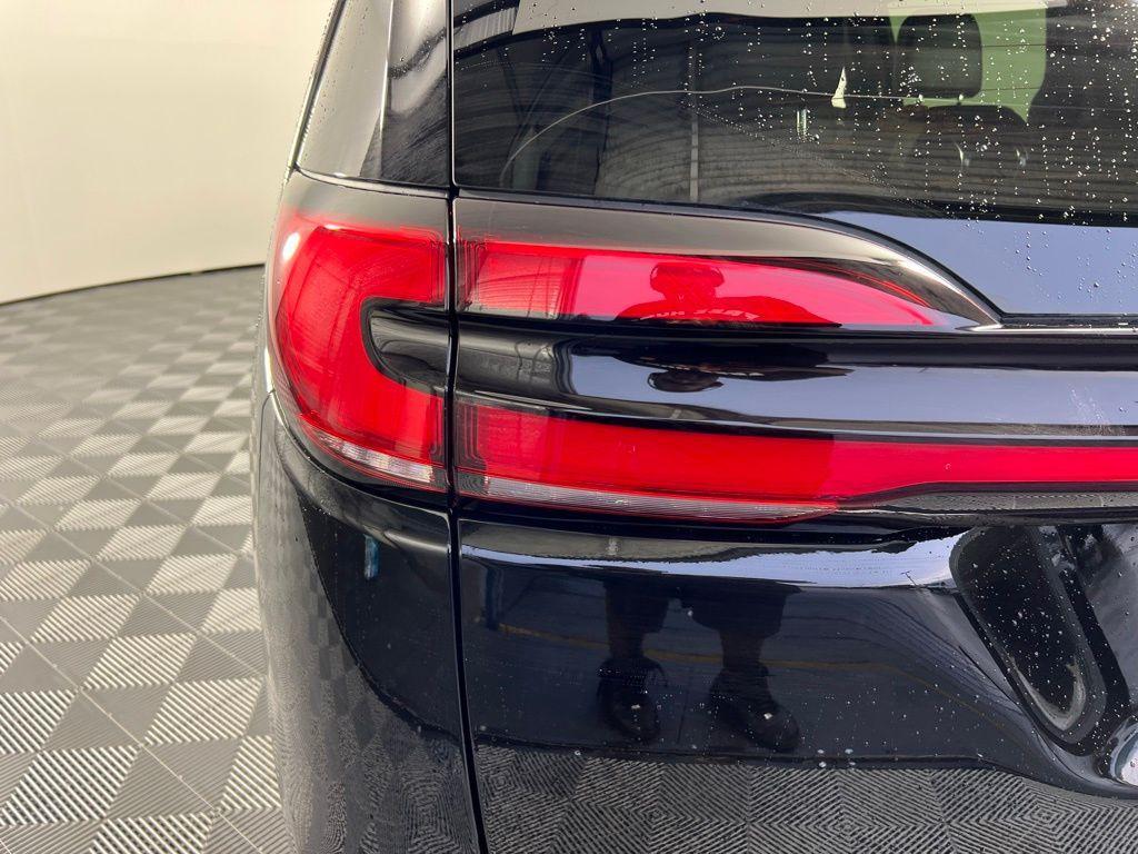 new 2026 Chrysler Pacifica car