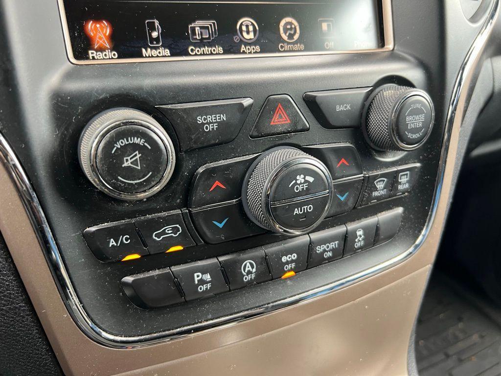 used 2017 Jeep Grand Cherokee car, priced at $14,047