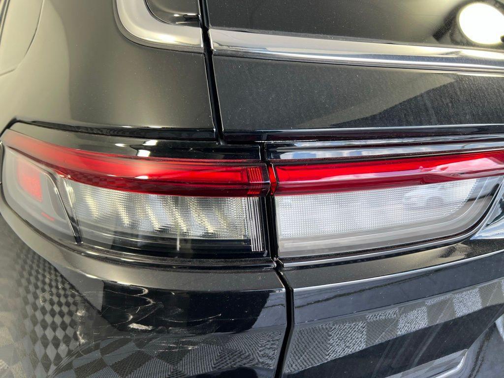 new 2025 Jeep Grand Cherokee L car, priced at $31,625