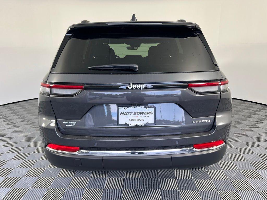 new 2025 Jeep Grand Cherokee car, priced at $28,375