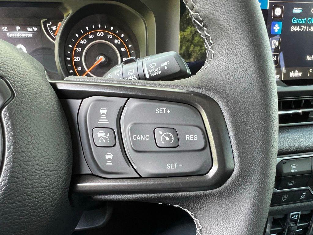 new 2025 Jeep Wrangler car, priced at $39,350