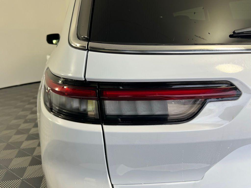 new 2025 Jeep Grand Cherokee L car, priced at $30,253
