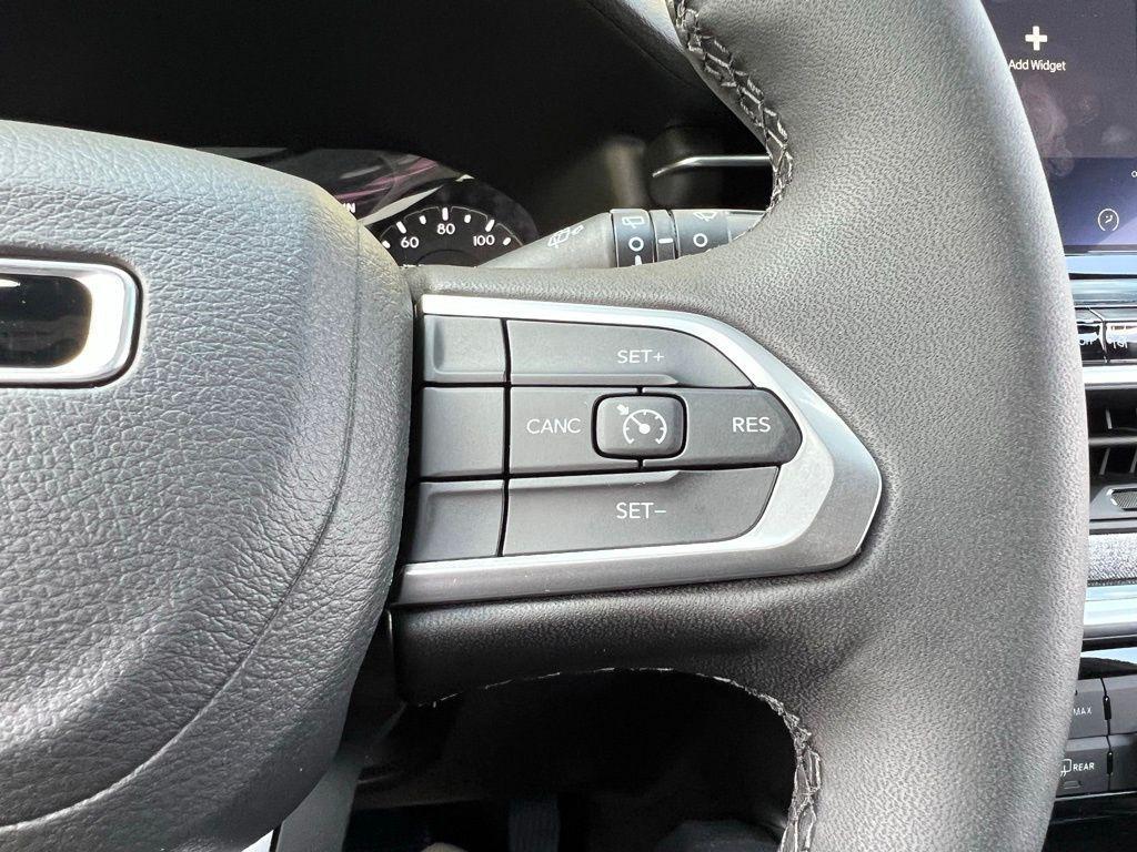 new 2025 Jeep Compass car, priced at $23,665