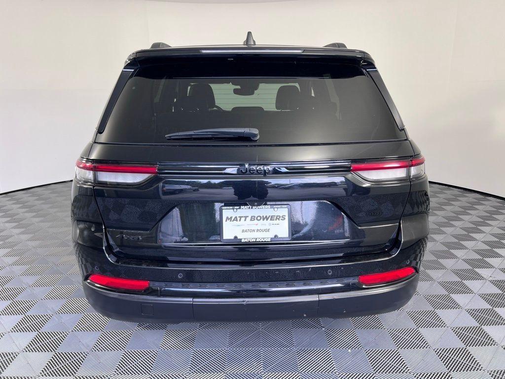 used 2024 Jeep Grand Cherokee car, priced at $34,044