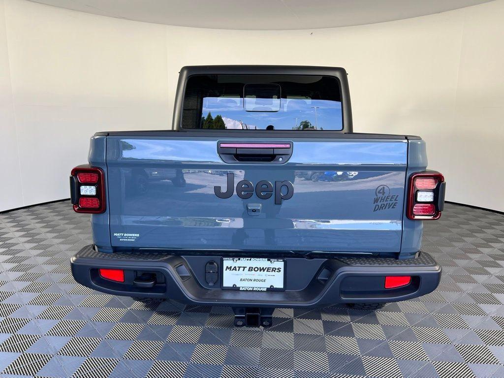 new 2025 Jeep Gladiator car, priced at $43,997