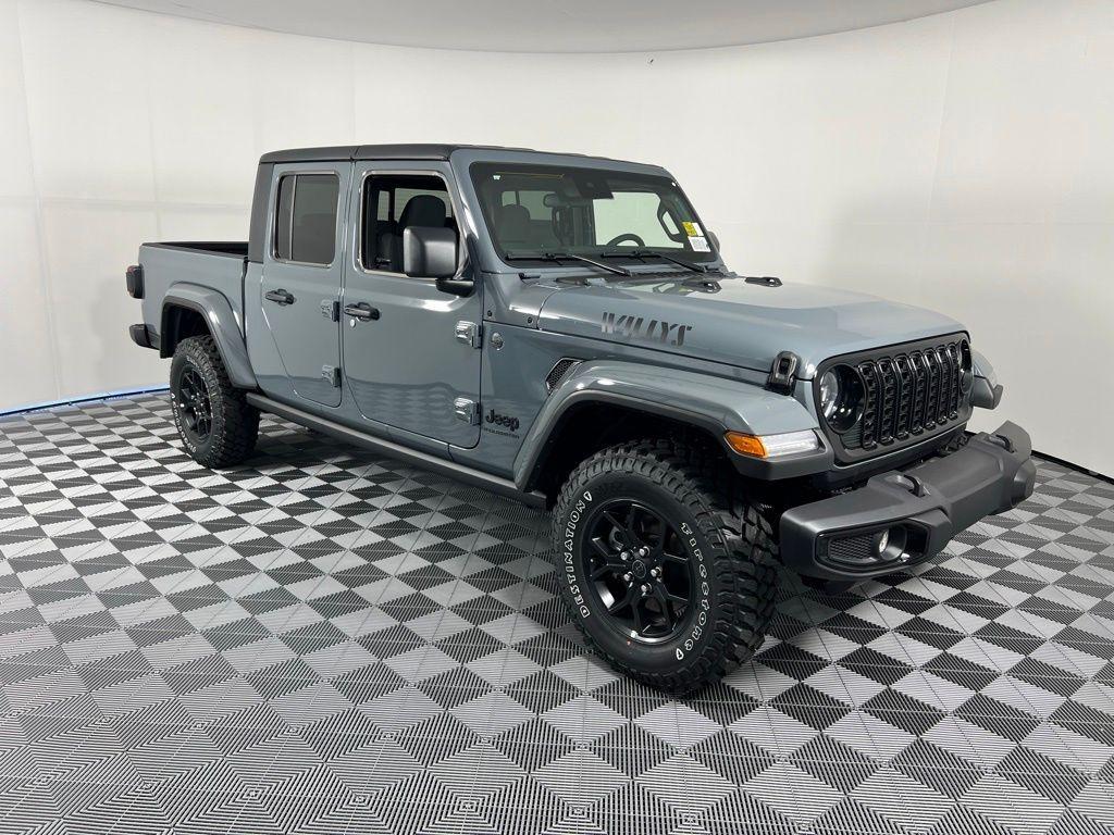 new 2025 Jeep Gladiator car, priced at $43,997