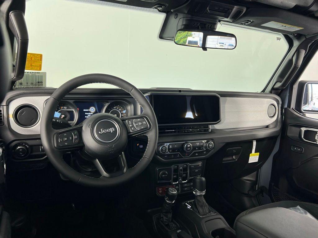 new 2025 Jeep Gladiator car, priced at $43,997