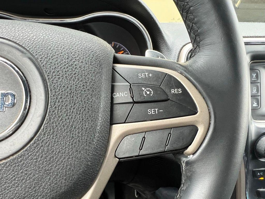 used 2014 Jeep Grand Cherokee car, priced at $9,188