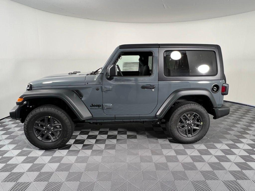 new 2025 Jeep Wrangler car, priced at $34,250