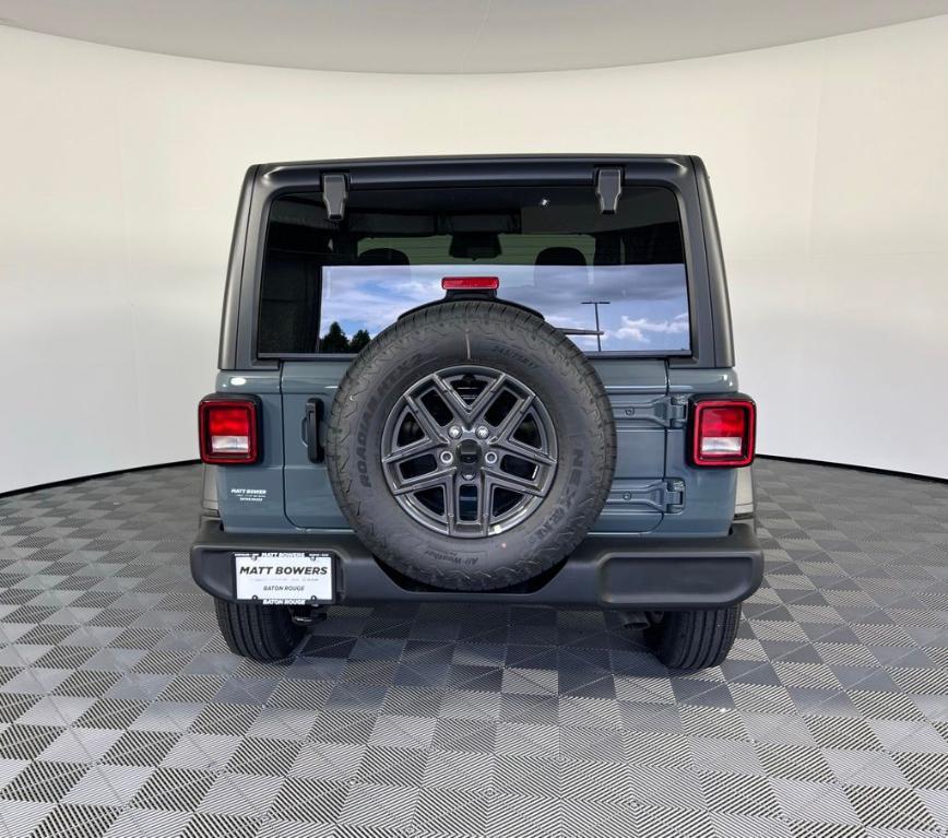 new 2025 Jeep Wrangler car, priced at $34,250