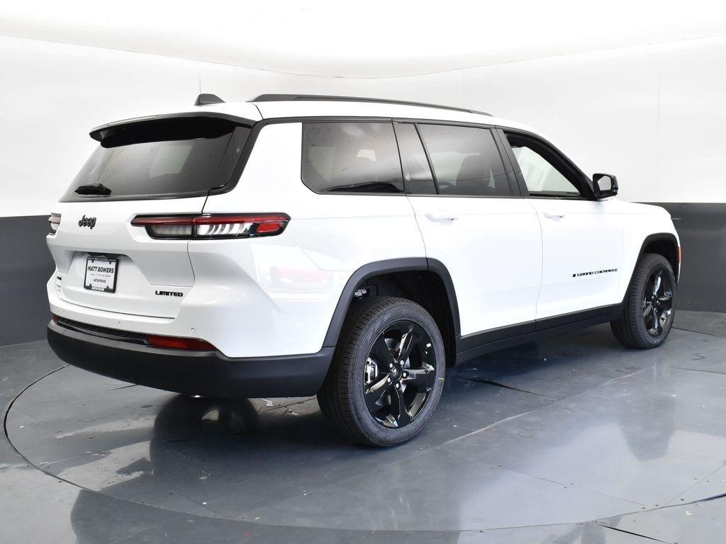 new 2025 Jeep Grand Cherokee L car, priced at $42,425