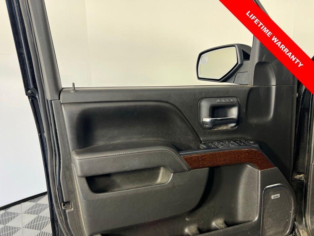used 2017 GMC Sierra 1500 car, priced at $22,595