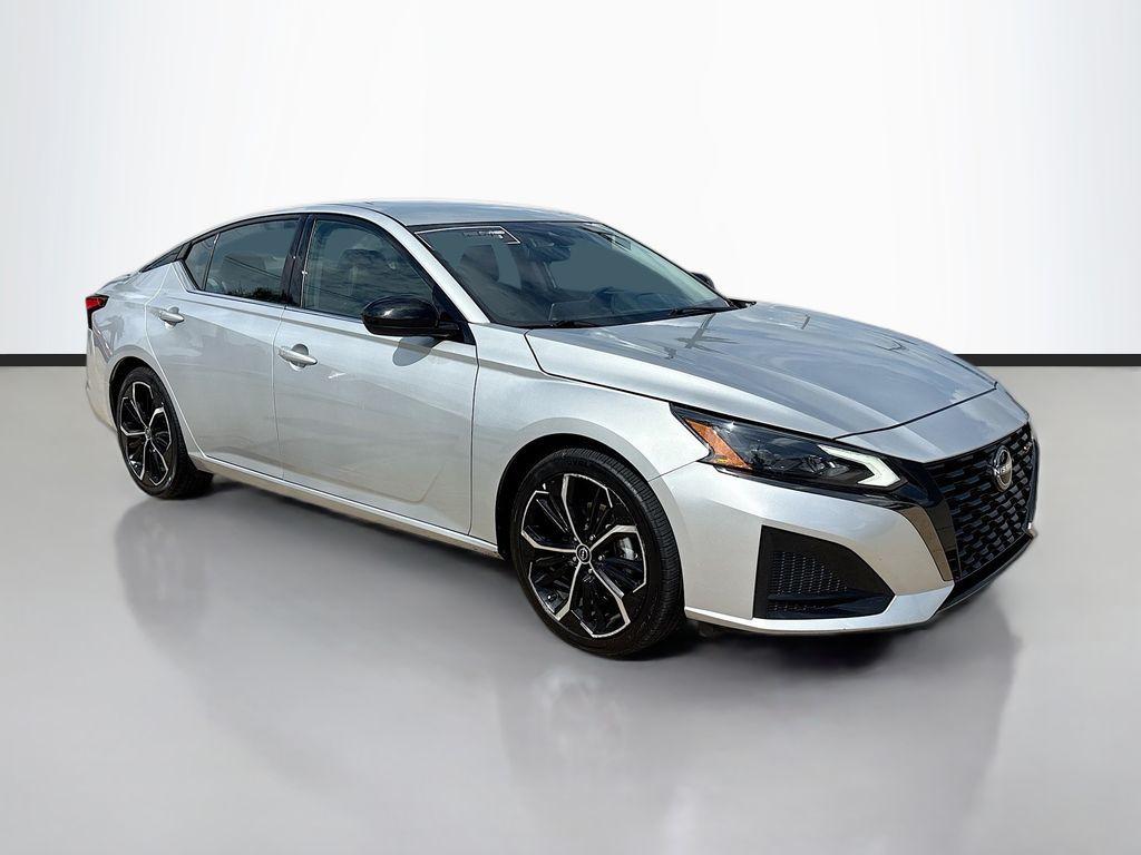 used 2023 Nissan Altima car, priced at $20,662