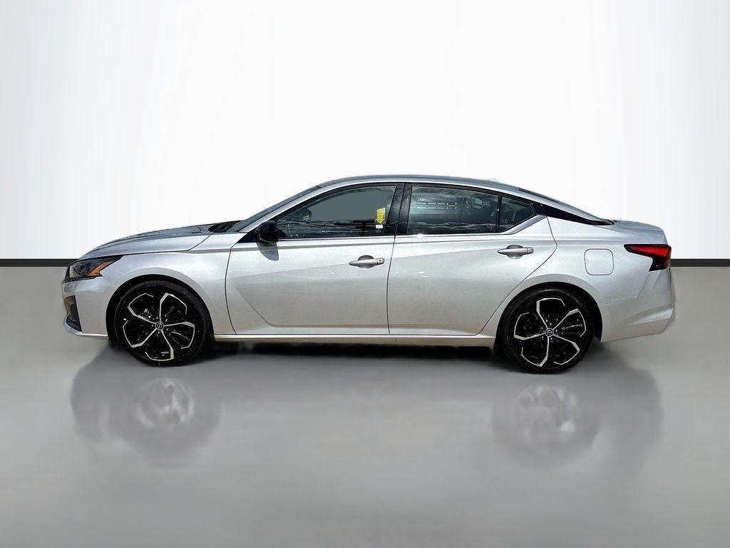 used 2023 Nissan Altima car, priced at $20,662