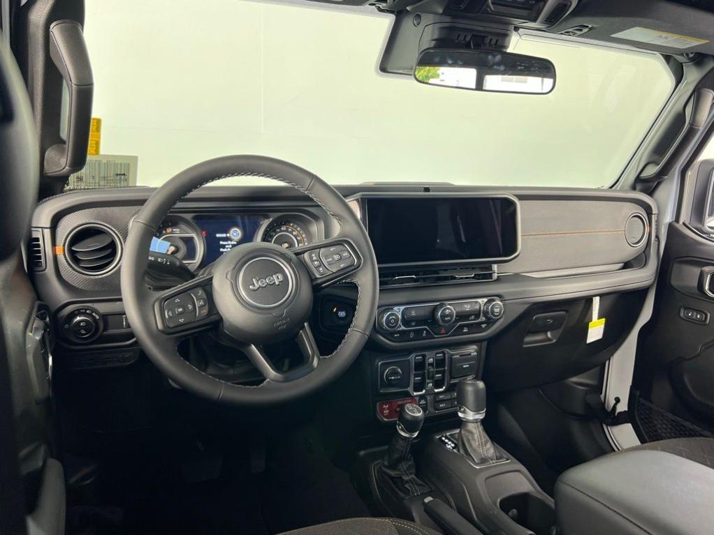 new 2025 Jeep Gladiator car, priced at $44,297