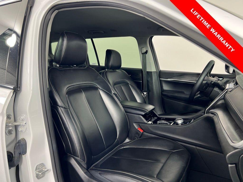 used 2023 Jeep Grand Cherokee L car, priced at $25,999