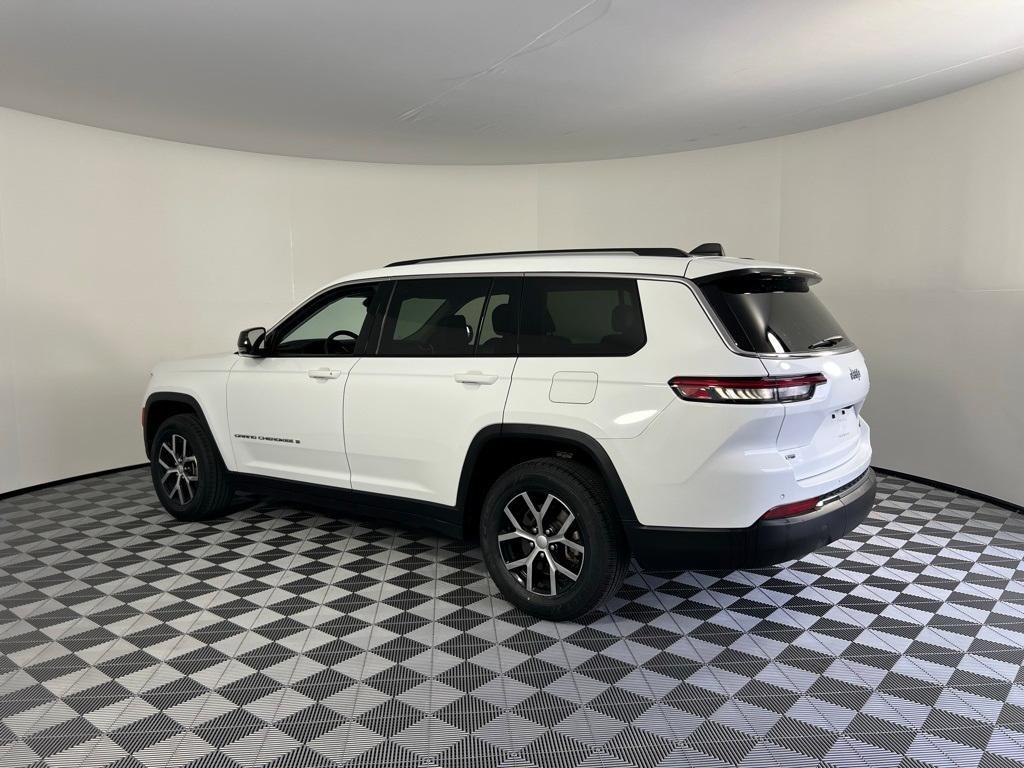 used 2023 Jeep Grand Cherokee L car, priced at $28,672
