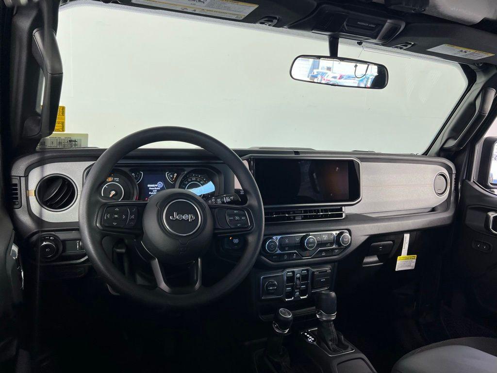 new 2025 Jeep Wrangler car, priced at $33,750